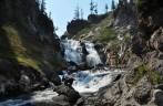 Mais uma cachoeira de águas geladas no Yellowstone National Park, em Wyoming, nos Estados Unidos